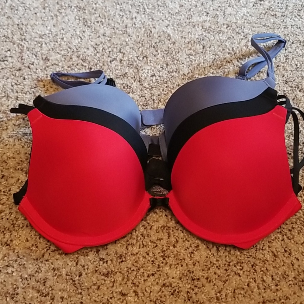 Victoria's secret push up bra bundle